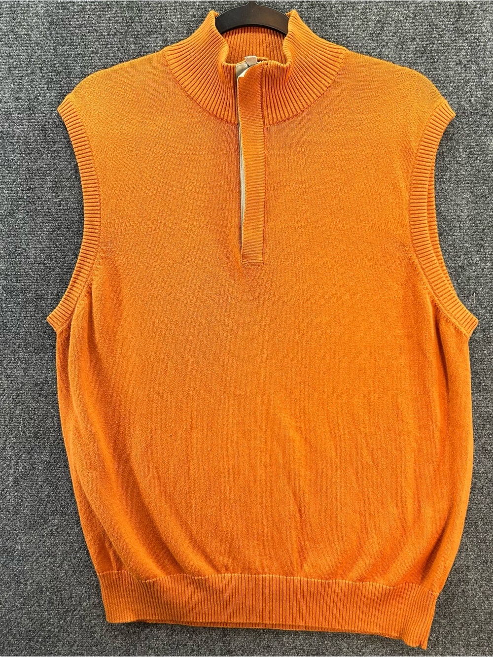 Johnston & Murphy Sweater Vest Mens Medium Orange 1/4 Zip Sleeveless Golf Casual